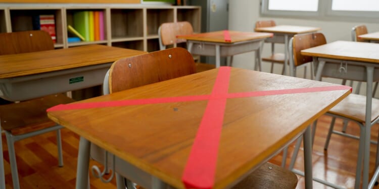 Charlotte Area Schools Report Over 30,000 Absences Following Weekend of ICE Arrests [WATCH]