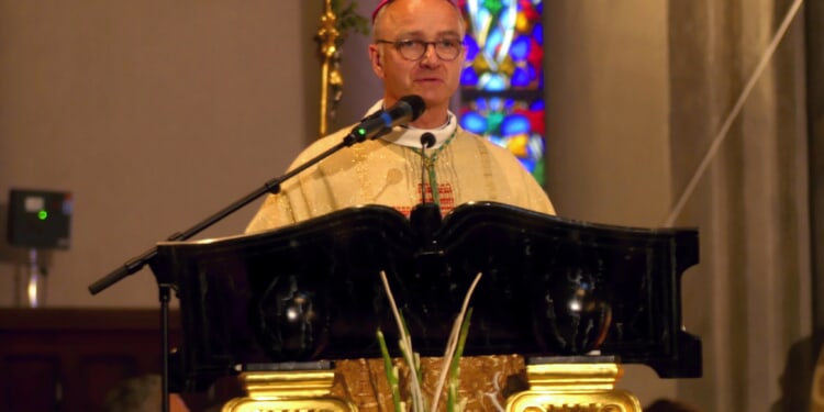 Commission on abuse of consecrated women: ‘The first words should be: I believe you, you are not alone’