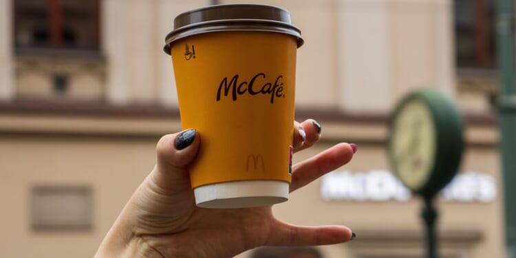 Customer Launches Scalding Coffee in Rage, McDonald’s Manager Burned [WATCH]