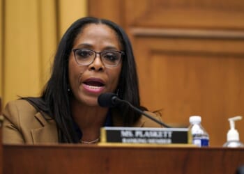 Democrat Stacey Plaskett's Relationship With Jeffrey Epstein Was Even DARKER Than We Thought – Twitchy