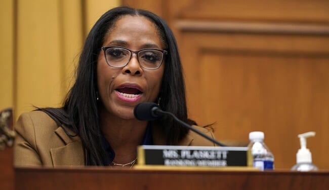 Democrat Stacey Plaskett's Relationship With Jeffrey Epstein Was Even DARKER Than We Thought – Twitchy