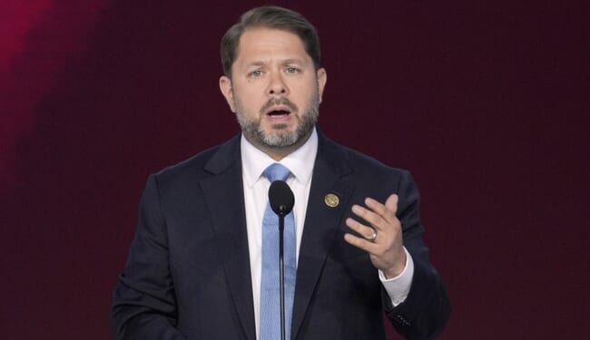 Dems Ruben Gallego and Mark Kelly Contradict Each Other While Defending Sedition Video – Twitchy