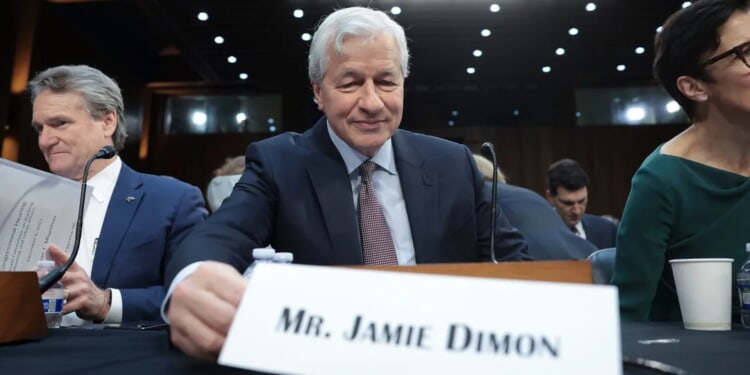 EXCLUSIVE: Conservative Watchdog Urges Trump To Stop Wall Street’s Push To Kill Key Consumer Protections