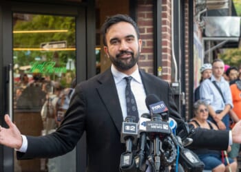 Florida Real Estate Market is Booming as New Yorkers Flee [WATCH]