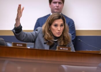 GOP Rep. Maria Salazar DEMANDS Amnesty—Betrays Trump’s Hispanic Voters Who Begged for Mass Deportations – Twitchy