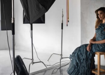 Glamour UK Magazine Gives ‘Women Of The Year’ Award To 9 Men