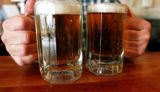 Help Deport an Illegal Alien and Earn Some ICE Cold Beer – Twitchy