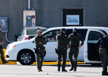 Judge orders ICE to improve conditions at controversial Chicago-area facility