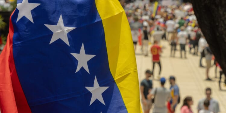 Maduro’s Cartel Stronghold Crumbles as U.S. Military Tightens the Noose, Closes Airspace [WATCH]