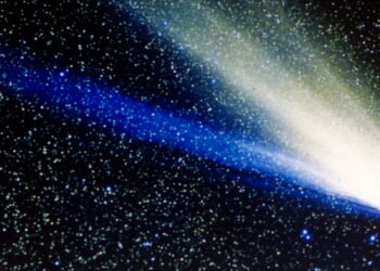 Manhattan-Sized 3I/ATLAS Accelerates, Shows Potential Signs Of Having Alien ‘Engine’ After Turning Blue