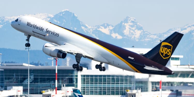 Massive Explosion Rocks Louisville Airport as UPS Plane Bursts Into Flames Before Crashing [WATCH]