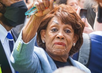 Rep Maxine Waters Tells ICE Protesters to Fight at LA ICE Protest as Riots Erupt, Federal Officers Targeted [WATCH]