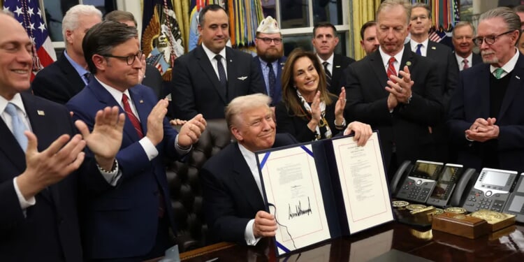 New Poll Shows Winners, Frustrations Of Record Government Shutdown Fight