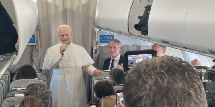 Pope Leo says Erdogan talks focused on Gaza and Ukraine, sees Turkish role in peace efforts