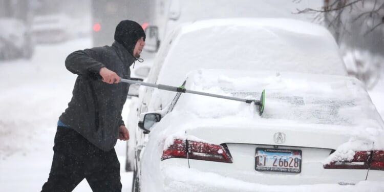 Post-Thanksgiving Travel Plans To Be Ruined For Millions As Massive Winter Storm Looms