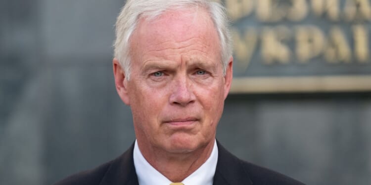 Ron Johnson Brings Receipts as Democrats Deny Obamacare Harm to Americans [WATCH]
