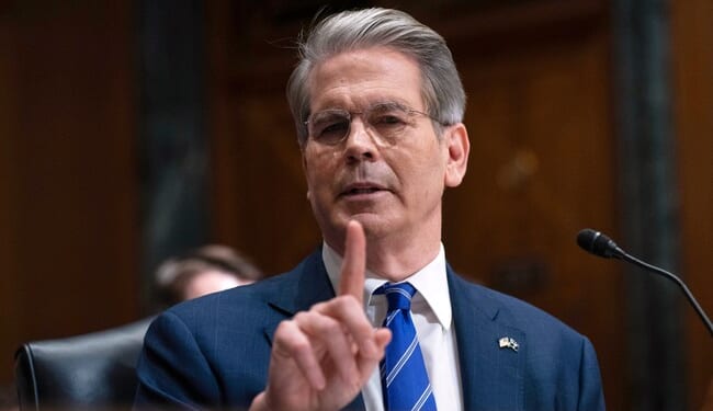 Scott Bessent Low-Key BODIES 'George Slopodopolous' on the Schumer Shutdown and HOT DAMN (Watch) – Twitchy