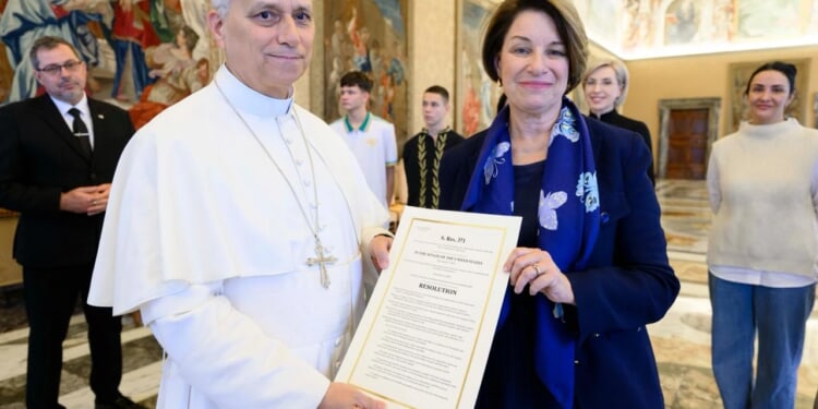 Sen. Amy Klobuchar meets Pope Leo XIV to advocate for abducted Ukrainian children