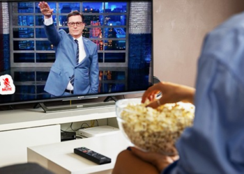 Stephen Colbert Says Late-Night Talk Show Hosts’ Jobs Are No Laughing Matter – Twitchy