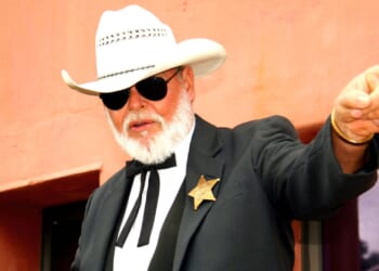 'Tech-Illiterate Boomer Sheriff Deputies' Arrest Texan Over 'Felony-Level Trolling' [WATCH]