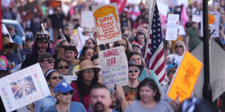 Therapist Receives Threats After Calling Trump Derangement Syndrome a Real Pattern [WATCH]