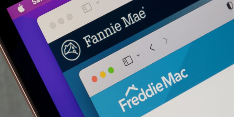 Trump Admin Eyes Housing Fix as Billionaire Bill Ackman Drops New Fannie–Freddie Proposal