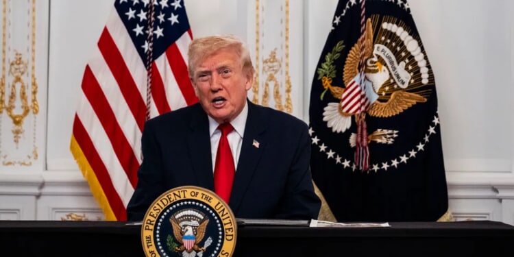 Trump Says Venezuelan Airspace Closed Off