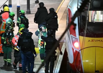 UK Police Arrest Suspect After Mass Stabbing On Train