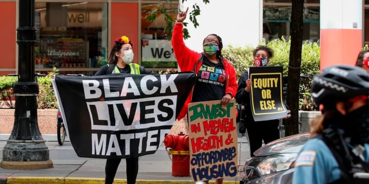 Union Gives Teachers ‘Interrupting Whiteness’ Classes And More In Radical Left Training Series