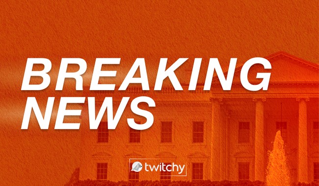 Video Captures a UPS Cargo Plane as it Crashes and Explodes Causing a Massive Fire at Louisville Airport – Twitchy