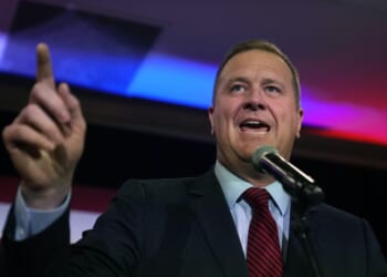 Sen. Eric Schmitt Defends Pete Hegseth, Reminds GOP ‘The Liberal Media Will Never Love You’ – Twitchy