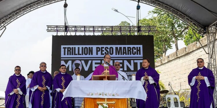 Thousands protest corruption in Philippines — bishops lead nationwide rallies demanding accountability