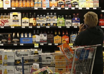 Maryland grocery stores renew push for law allowing beer, wine sales