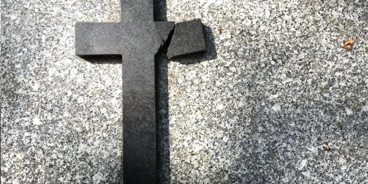 Leader of schismatic Colorado Springs group disregards excommunication