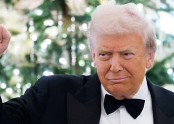 Most Americans Trust Trump, GOP Over Democrats On The Economy: POLL