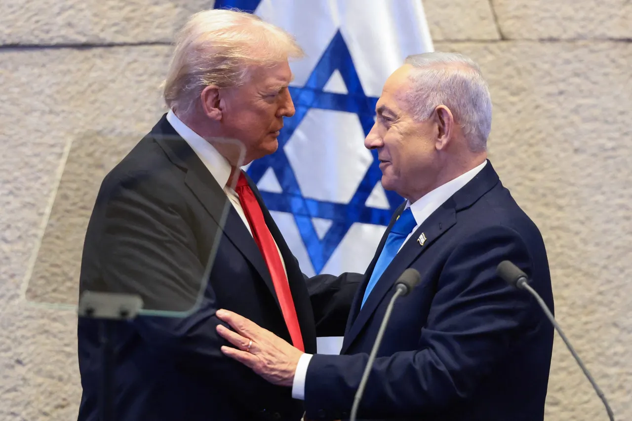 US President Donald Trump (L) speaks with Israeli Prime Minister Benjamin Netanyahu at the Israeli parliament, the Knesset, in Jerusalem on October 13, 2025. Hamas handed over the 20 surviving Israeli hostages on October 13 under a ceasefire agreement, as the US president and other world leaders geared up for a summit on Gaza. The releases are part of a ceasefire agreement brokered by the US president, with Israel due in return to free nearly 2,000 detainees held in its jails in exchange. (Photo by Evelyn Hockstein / POOL / AFP) (Photo by EVELYN HOCKSTEIN/POOL/AFP via Getty Images)