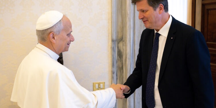 Former Hungarian ambassador Eduard Habsburg reflects on 10-year term at the Vatican