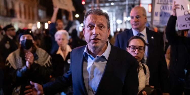 Zohran Mamdani Ally Brad Lander To Challenge Dan Goldman From The Left