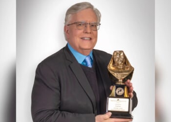 Doug Keck honored with 2025 Mother Angelica Award