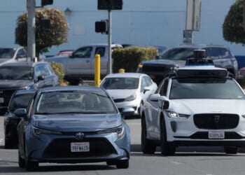 Waymo recalls 3,067 robotaxis after school bus safety issues