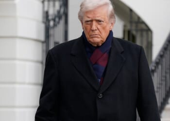 Trump flips coin, helps kick off Army-Navy game