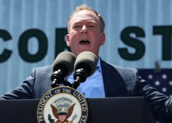 ‘Wear Sunscreen’: Lee Zeldin Reveals He Beat Skin Cancer