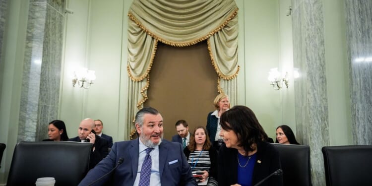 Ted Cruz wants restrictions on military flights approved soon to prevent another midair collision