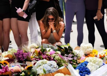 Bondi Beach mass shooting inspire by Islamic State, Australian police say