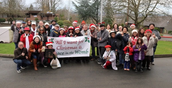 Carolers outside of Planned Parenthood in Madison, Wisconsin, on Dec. 13, 2025. Credit: Cecile Gregory/Courtesy of the Pro-Life Action League