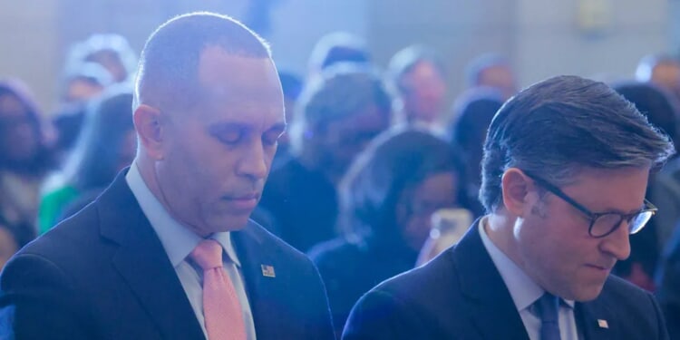 House Passes Last Minute GOP Healthcare Bill After Moderates Revolt