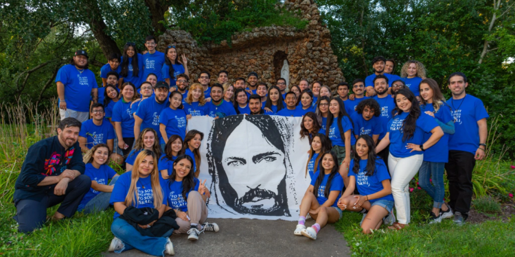 How Iskali is helping young Latino Catholics encounter God and find their purpose