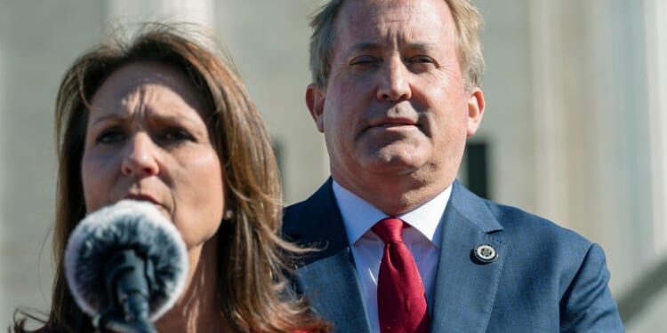 Texas AG Ken Paxton's divorce records ordered unsealed amid heated Senate primary