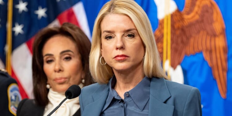 Reps. Thomas Massie, Ro Khanna want to fine AG Pam Bondi until she releases all Epstein files