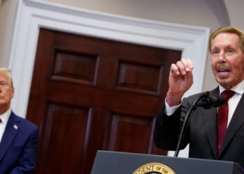 Pro-Trump Billionaire Puts $40,000,000,000 On Line In Battle With Woke Streaming Giant